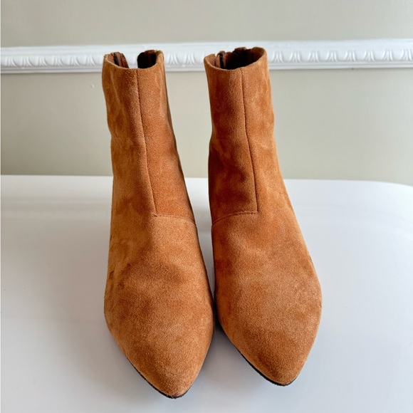 Like News 🧡🧡 Clarks Women's Teresa Fashion Boot - Picture 3 of 13